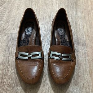 BORN | Women’s Orin Velluto Leather Loafers Shoe
